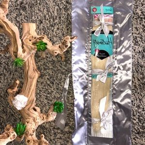 18” Platinum Blonde Straight Human Hair Extensions